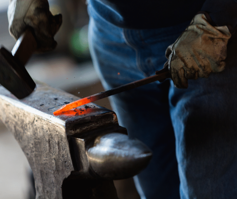 حداد في عجمان 0589723271